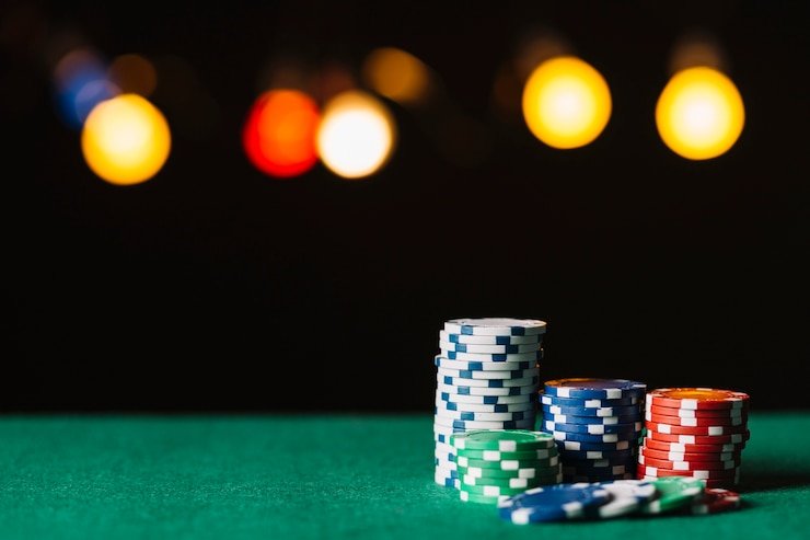 Akses ke meja live-dealer dan slot di bisajitu